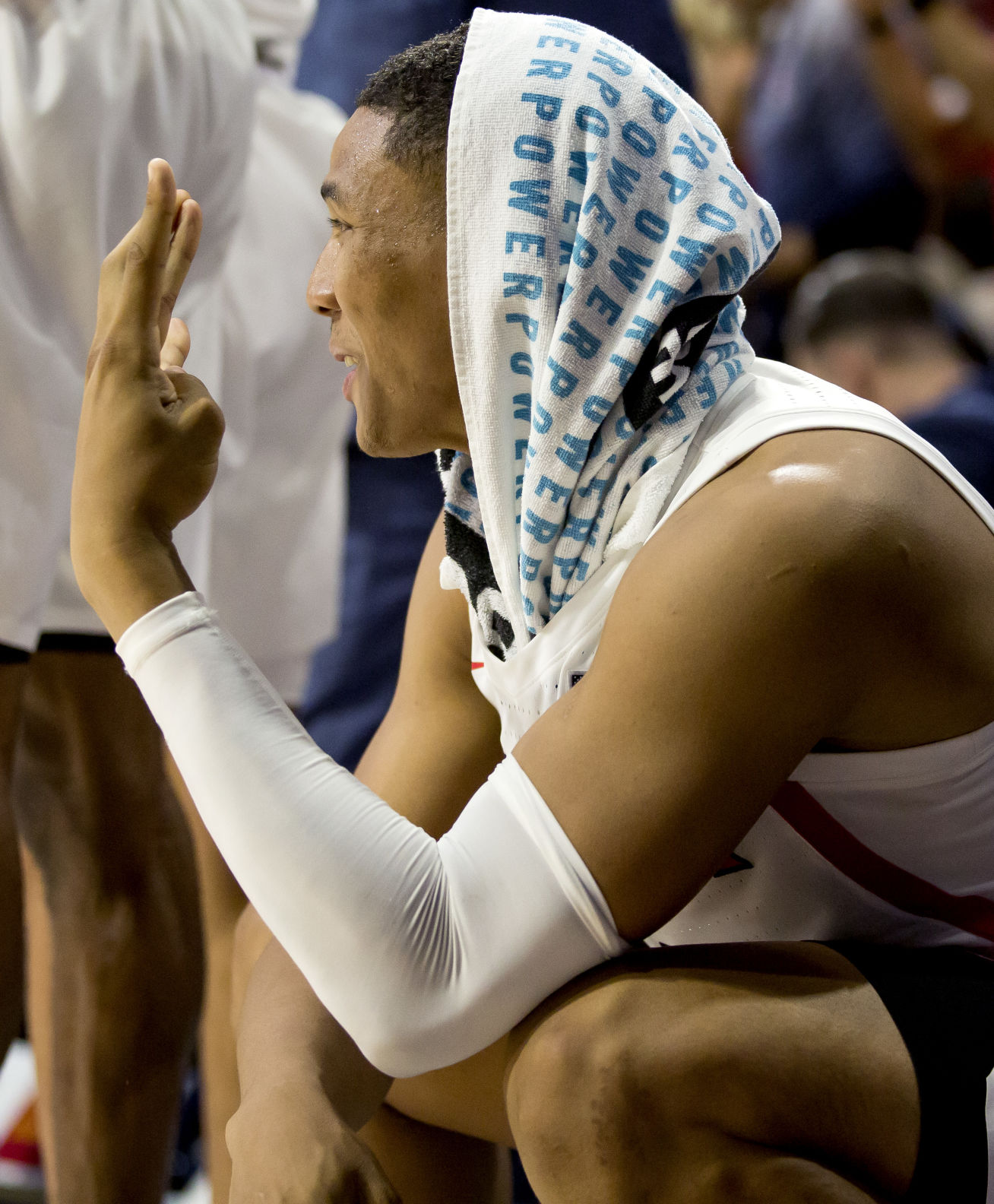 Arizona Wildcats vs Illinois Men's Basketball
